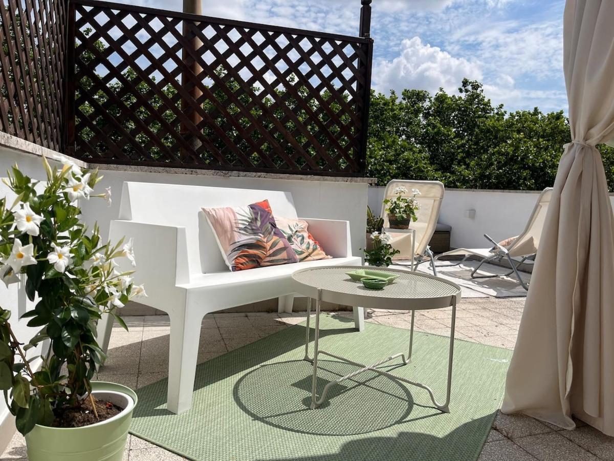 Monteverde Double Terrace Penthouse ローマ エクステリア 写真